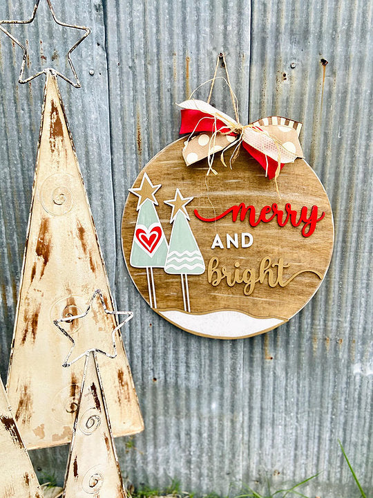 Merry and Bright Round Sign